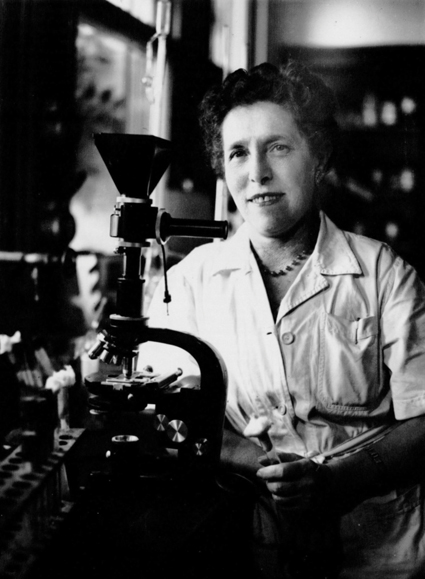 Esther Hellinger in her lab